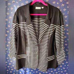 Avenue Size 22/24 Black and White Stripe 3/4 Sleeve Blazer